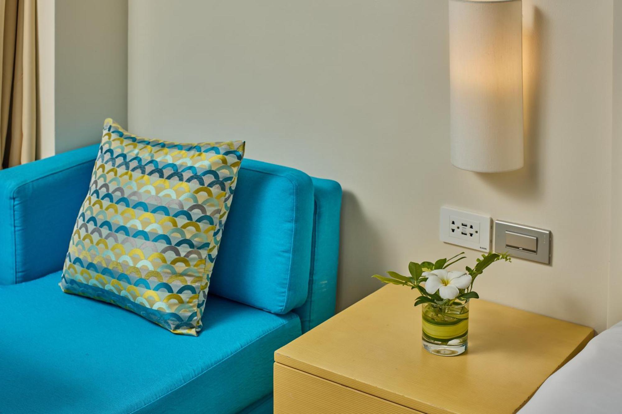 Yapak Savoy Hotel Boracay Newcoast מראה חיצוני תמונה