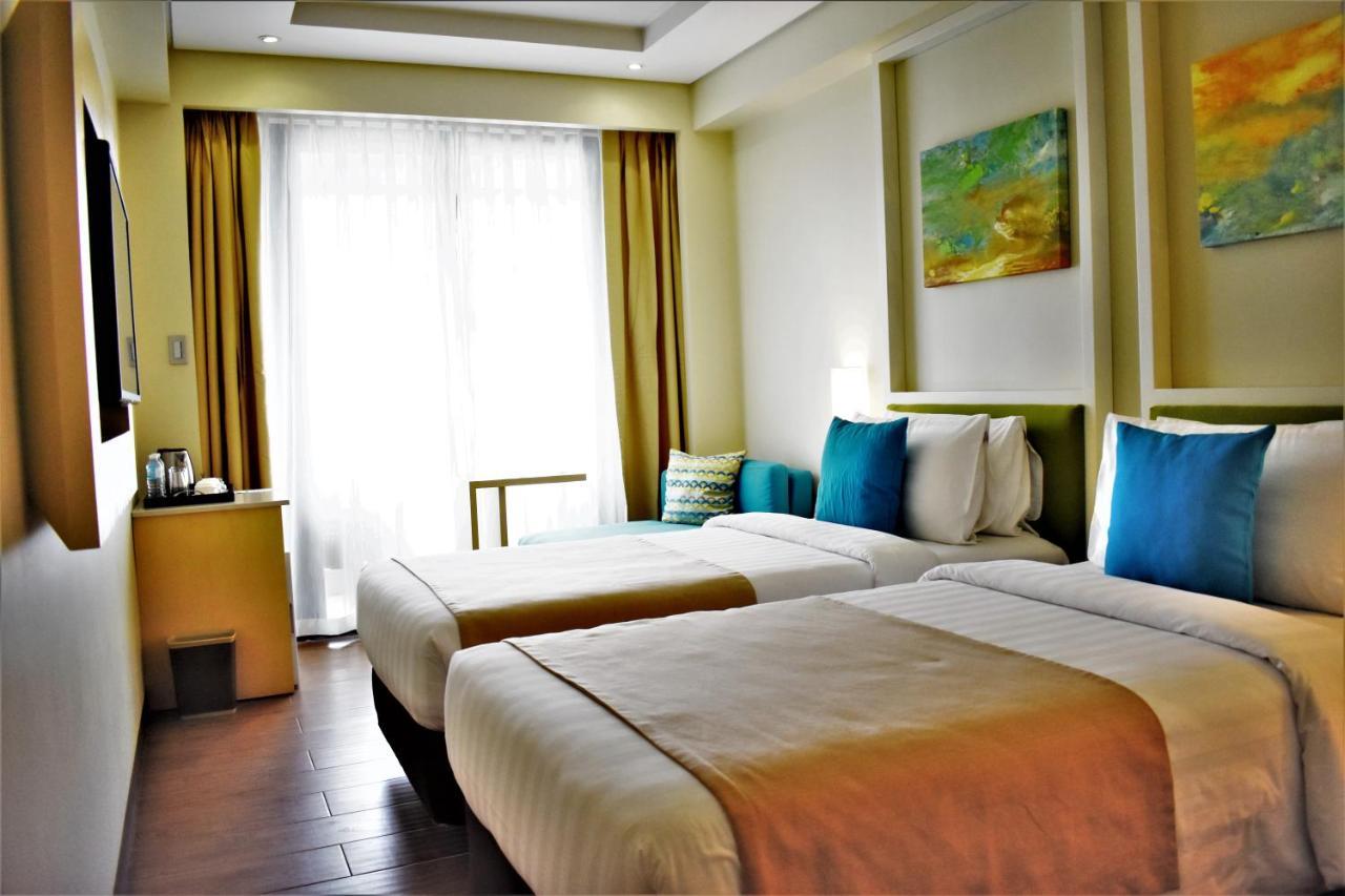 Yapak Savoy Hotel Boracay Newcoast מראה חיצוני תמונה